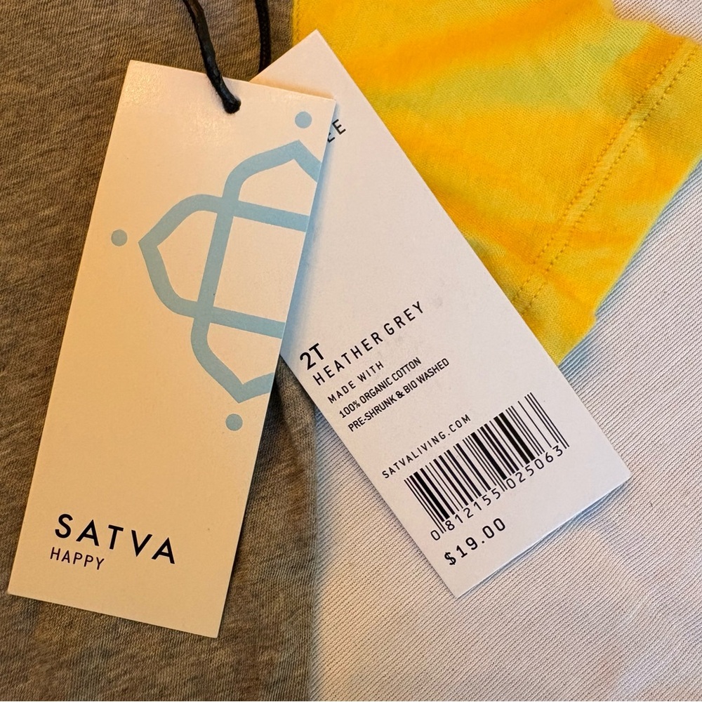 NWT Rabbit Soft Cotton Tee - Picture 2 of 3